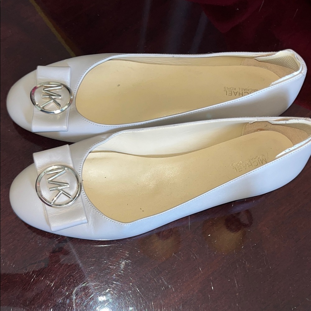 Michael Kors Cream Loafers with Silver Accent